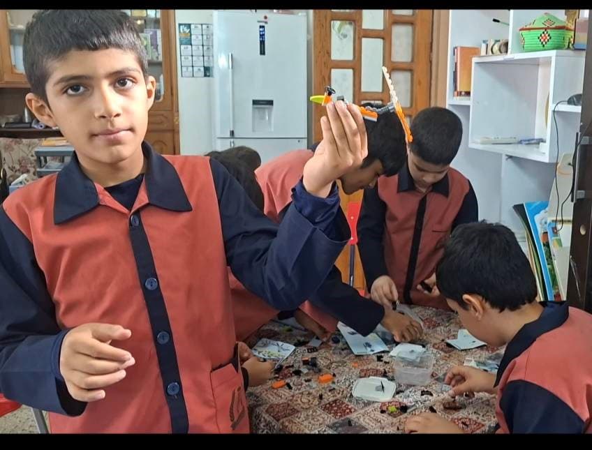 سرگرمیهای آموزنده با انواع و بازیهای فکری و لگو در ساعات استراحت 👌😊